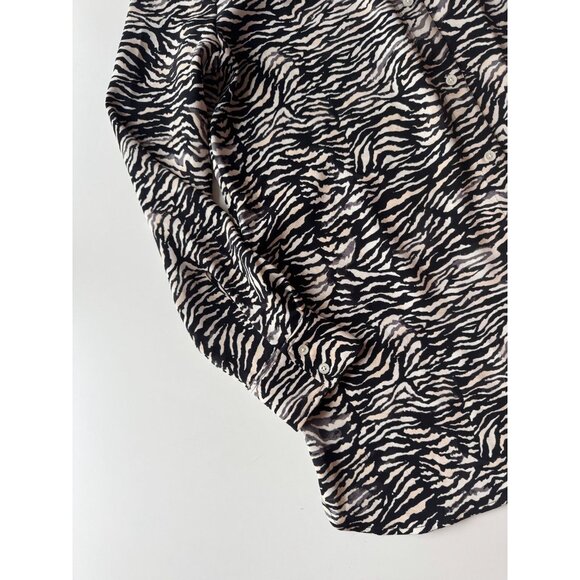 Aritzia LITTLE MOON Paloma Printed Button Up Shirt Blouse, Size XS - Picture 8 of 16